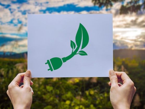 Zrównoważona energetyka 2026: Jak innowacje napędzają zieloną transformację